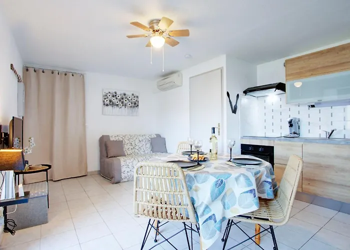 Les Mas De La Mer-18 By Interhome Daire